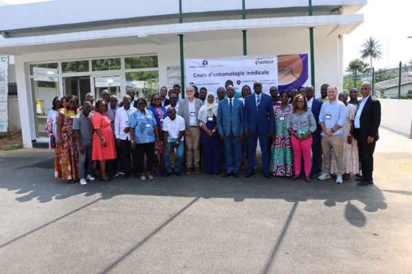 C&ocirc;te d&rsquo;Ivoire : des techniciens africains de sant&eacute; publique renforcent leurs comp&eacute;tences en entomologie m&eacute;dicale &agrave; Abidjan