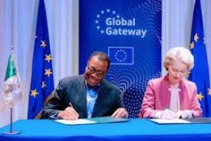 La BAD et l&#039;UE concluent un accord de financement lors du Sommet Italie-Afrique