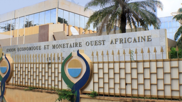 UEMOA : une dette publique en hausse, mais des co&ucirc;ts d&rsquo;emprunt en baisse