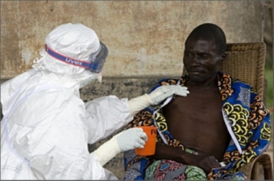 Lutte contre Ebola : l&rsquo;Allemagne va ouvrir des laboratoires en C&ocirc;te d&rsquo;Ivoire et former des experts ivoiriens