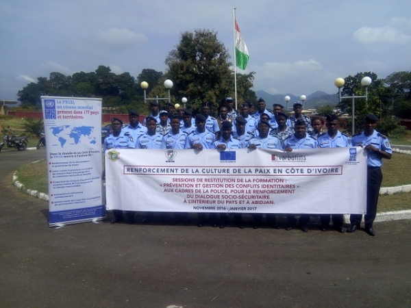 Côte d’Ivoire: Des cadres de la police formés aux techniques de prévention et de gestion des conflits identitaires