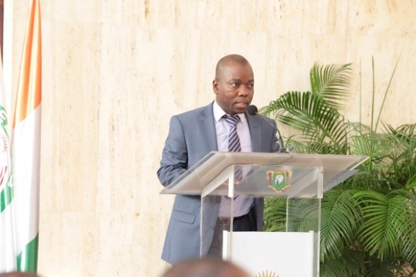 Plaidoyer pour une &quot;aide publique à la presse&quot; ivoirienne qui vit &quot;l&#039;enfer au quotidien&quot;