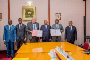 C&ocirc;te d'Ivoire/ Industrie sucri&egrave;re : le gouvernement s&rsquo;engage &agrave; renforcer la comp&eacute;titivit&eacute; des entreprises Sucaf-CI et Sucrivoire