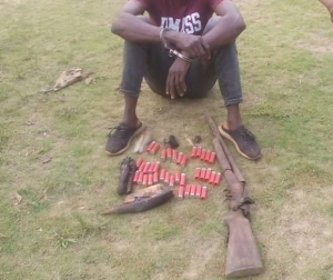 Côte d&#039;Ivoire/ Soubré : En fuite depuis mars, un présumé trafiquant de peaux de panthère interpellé avec une arme et des munitions