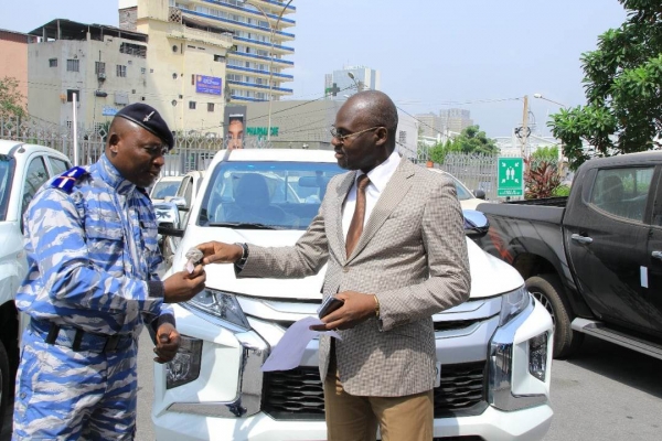 Côte d&#039;Ivoire / Renforcement des capacités opérationnelles : Le Ministère du Commerce dote plusieurs directions régionales de véhicules