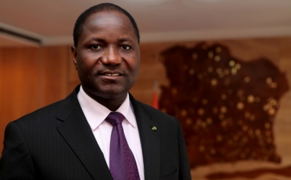 Infrastructures: Le ministre Coulibaly Sangafoya offre un complexe sportif aux résidents de la cité verdoyante-Cocody