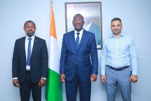 Côte d’Ivoire/ Commerce : le ministre Souleymane Diarrassouba exhorte Coca-Cola et le Groupe Carré d’or à proposer des produits de qualité