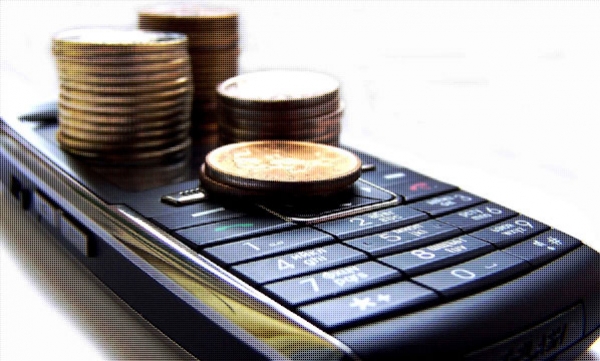 Côte d’Ivoire : Les Ivoiriens n&#039;ont-ils plus confiance aux services financiers classiques? Les banques délaissées pour le mobile money, selon la Banque mondiale
