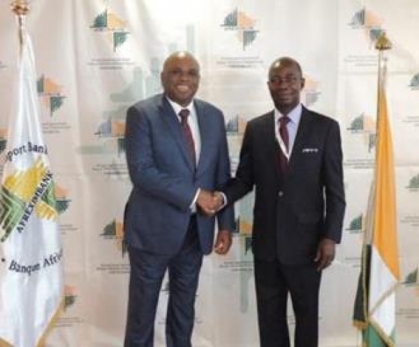Dr. Benedict Oramah, Président d&#039;Afreximbank (à droite) et Eugène Allou-Allou, Ambassadeur de Côte d&#039;Ivoire en Égypte
