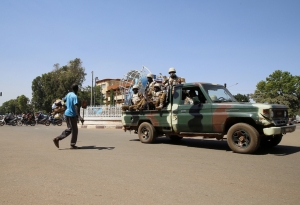Burkina: une soixantaine de personnes tuées dans le nord