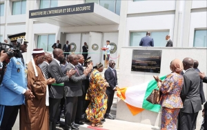 Côte d&#039;Ivoire/ Ministère de l&#039;Intérieur et de la Sécurité: le Vice- Président Tiémoko Meyliet Koné inaugure le nouveau siège du plateau