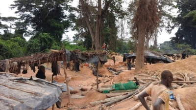 Le site aurifère d&#039;Abouakakro II envahi à nouveau par des orpailleurs clandestins