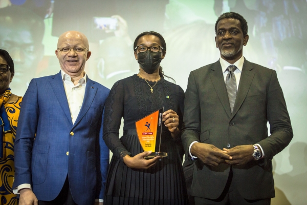 Côte d&#039;Ivoire: 8ème édition des ASCOM 2021: Le Grand prix de la Communication RSE décerné à la Fondation BGFIBank