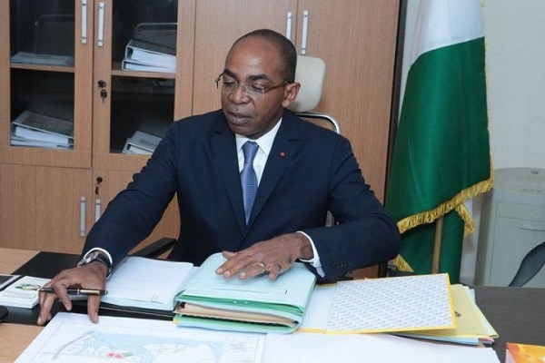 Côte d’Ivoire-Logement: la loi fixant la caution à deux mois n’est pas encore en vigueur, selon le ministre Isaac Dé