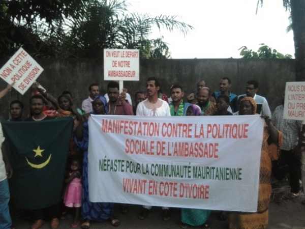 Des mauritaniens en « colère » réclament le départ de leur ambassadeur