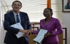 Le ministre Ly-Ramata Bakayoko en compagnie du représentant de l&#039;IRD