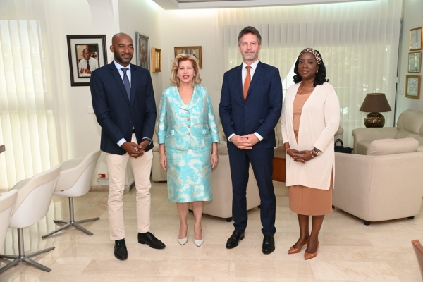 Côte d’Ivoire-Lutte contre le cancer infantile : Dominique Ouattara reçoit le Directeur Général de l’Institut Européen de Cancérologie d’Abidjan