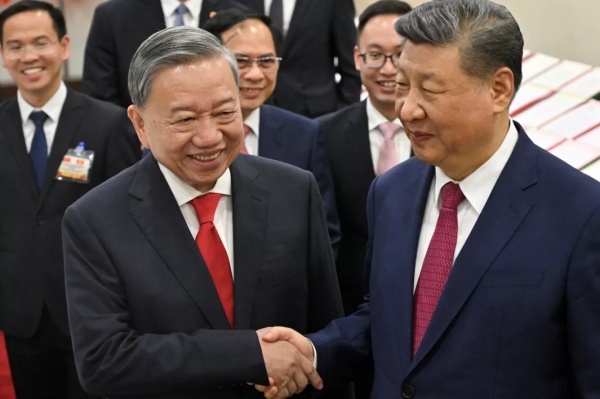 Xi Jinping appelle la Chine et le Vietnam à s&#039;opposer à l&#039;hégémonisme, à l&#039;unilatéralisme et au protectionnisme
