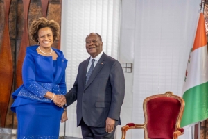 C&ocirc;te d&rsquo;Ivoire : en fin de mission, l&rsquo;ambassadrice des Etats-Unis, Jessica Ba Davis, quitte Abidjan