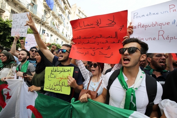 Algerie: Nouvelle manifestation des étudiants