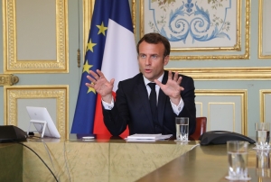 Covid-19: La France d&eacute;voile son calendrier de d&eacute;confinement