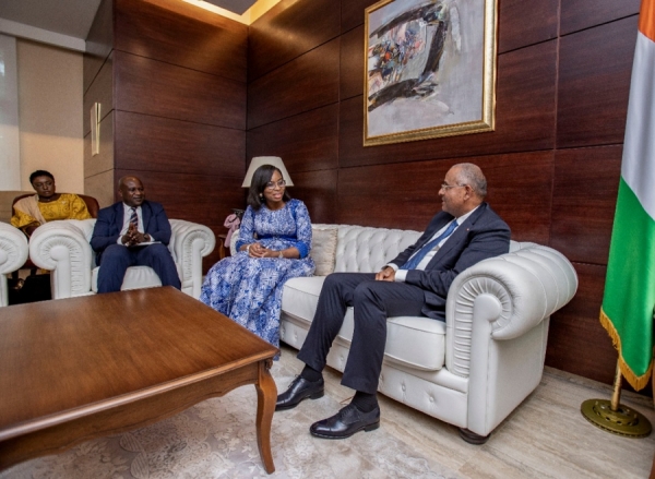 Coop&eacute;ration : le Premier Ministre Patrick Achi &eacute;change avec la Ministre du Plan et de la Coop&eacute;ration internationale de la R&eacute;publique de Guin&eacute;e