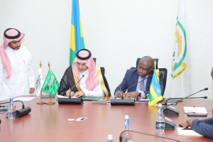 Le Fonds Saoudien pour le Développement finance un projet d’extension d’électricité au Rwanda
