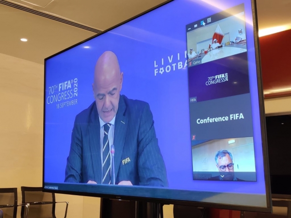 La FIFA et le Qatar invitent des associations membres à discuter des droits humains