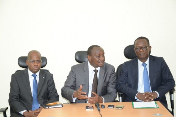 Conférence de presse co-animée par les directeurs généraux de la CIE, de l’Onep et de la Sodeci suite à l’interruption de la fourniture d’eau dans certain quartier d’Abidjan