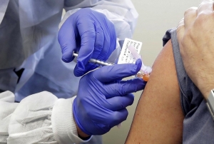 Covid-19/ Vaccin : un intervalle long am&eacute;liore l&rsquo;efficacit&eacute;