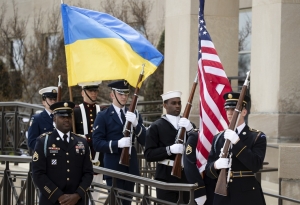 Le président ukrainien attendu à Washington