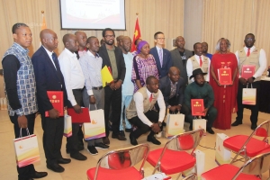 L’ambassade de chine récompense les lauréats du prix de la 6ème édition du Concours Prix Média &quot;La Chine à Mes Yeux&quot;