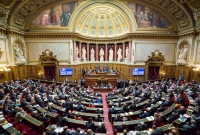 France: La droite renforce sa majorité au Sénat