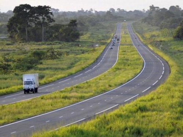 Infrastructures : L’Autoroute Yamoussoukro-Bouaké évitera toutes les localités, cimetières et aires sacrées