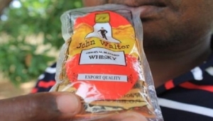 Le commerce de liqueur en sachet désormais interdit en Côte d’Ivoire