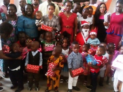 Fête de la nativité : 170 enfants vivent la magie de Noël au Palais de Justice d’Abidjan