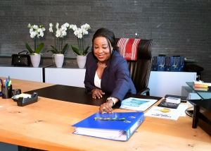 Fatma Samoura, Secrétaire Générale de la FIFA, recevra le Prix d’excellence du Sommet Mondial du Football