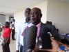 L'enseignant chercheur, Souleymane Sangar&eacute;, s'adressant &agrave; la presse apr&egrave;s la pr&eacute;sentation de son oeuvre