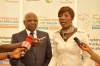 Le commissaire g&eacute;n&eacute;ral, Magnati&eacute; Bamba et le Directeur de cabinet du ministre des Transports, Soro Benjamin expliquent le d&eacute;roulement du salon