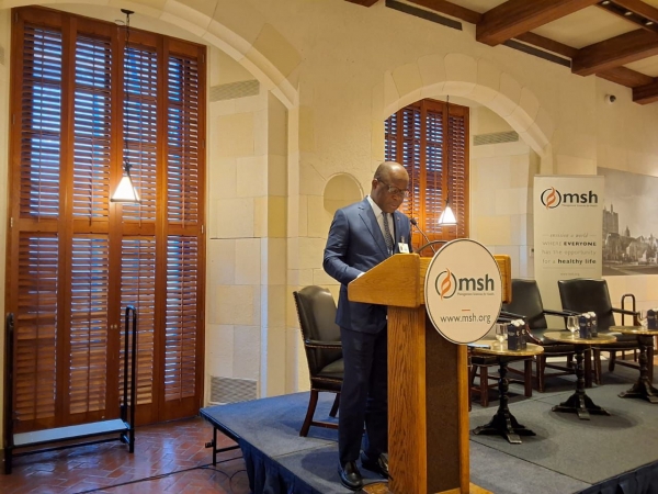 Côte d&#039;Ivoire/Résistance aux Antimicrobiens : Pierre Dimba insiste sur les chaînes d&#039;approvisionnement et les systèmes de santé à New York