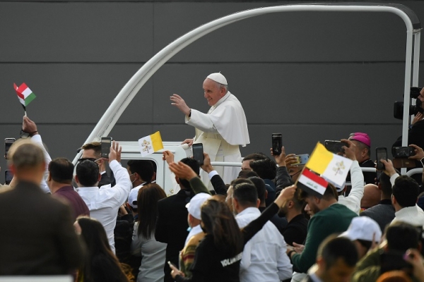 Après une visite historique, le Pape quitte l&#039;Irak